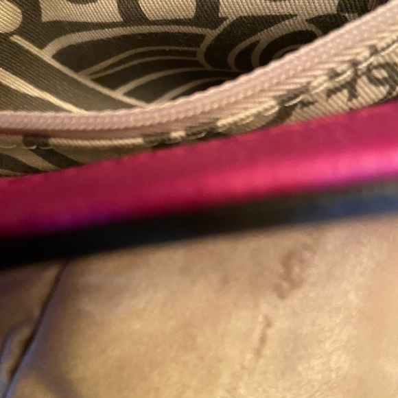 Guess Tulip Cordova Mini Clutch - Fusia - Picture 4 of 5